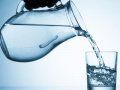 Воду везут водовозы